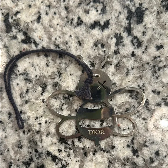 Dior Silver Bee Keychain - Picture 1 of 1